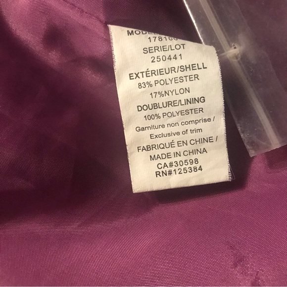 Adorable Barbie Pink Mid-length Spring Jacket - Like New! - Picture 16 of 16